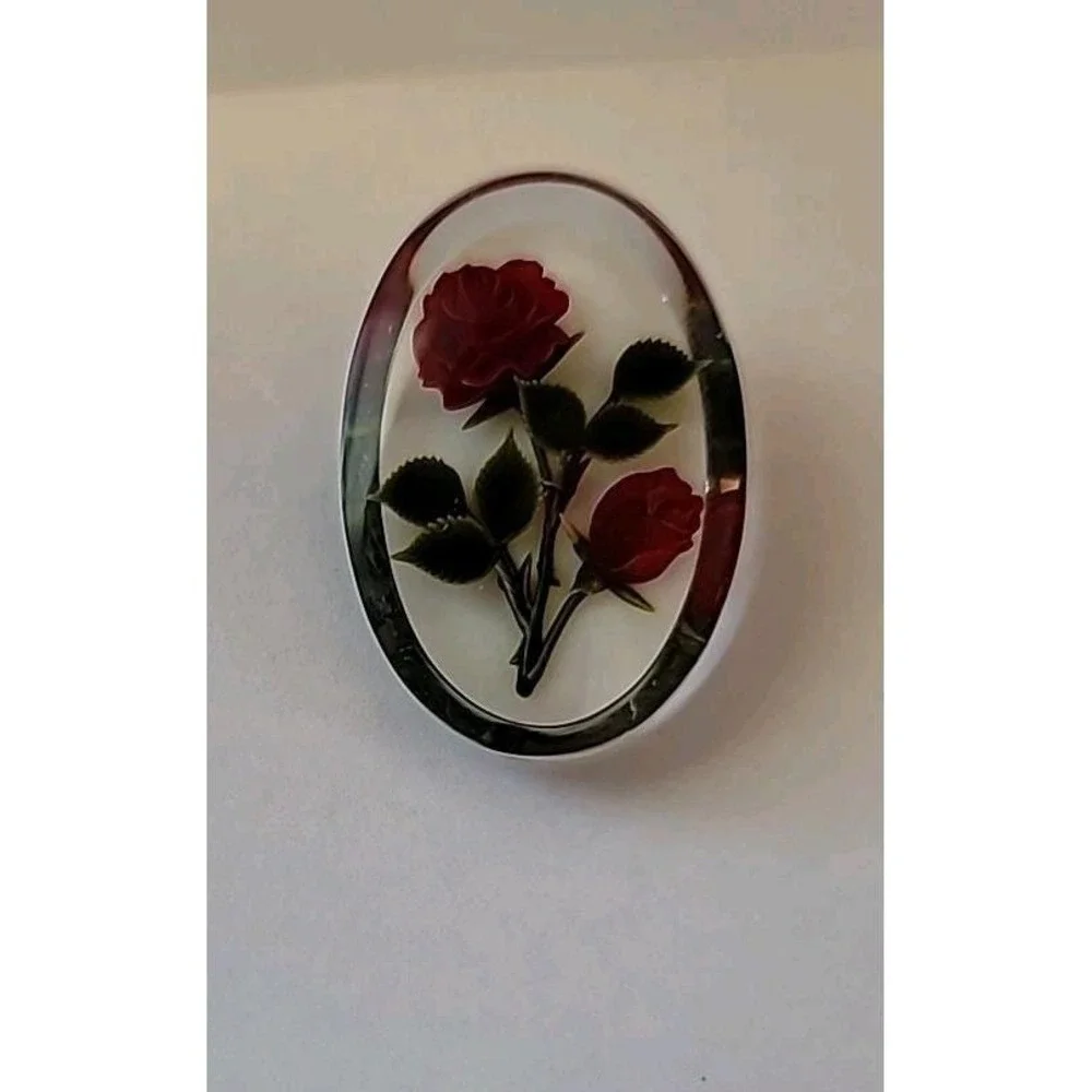 Vintage Oval Lucite Pin Brooch With Reverse Hand‎ Carved Red Roses Gem Tone